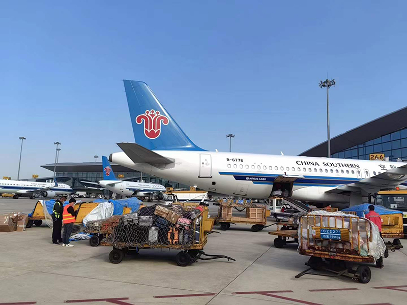 房山到和田空运公司-航空